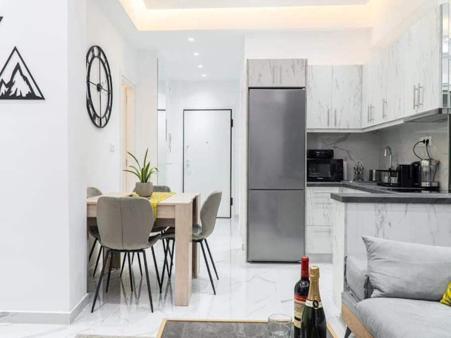 Ferienwohnung Diamond In Kolonaki Central Athen Exterior foto